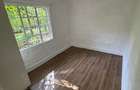 1 Bed House with En Suite at Karen - 5