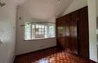 5 Bed Townhouse with En Suite in Rosslyn - 18