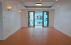 4 Bed Apartment with En Suite at Hatheru Road - 3