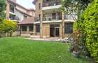5 Bed Townhouse with En Suite at Lavington Green - 5