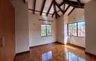 4 Bed Townhouse with En Suite in Spring Valley - 4