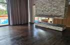 6 Bed House with En Suite in Loresho - 3