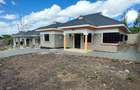 3 Bed House with En Suite at Rimpa - 1