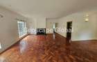4 Bed House with En Suite in Lavington - 5