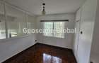 4 Bed House with En Suite in Rosslyn - 4