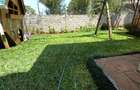 5 Bed Townhouse with En Suite in Lavington - 2
