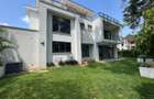 5 Bed Townhouse with En Suite in Lavington - 15