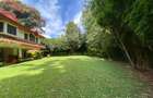 5 Bed House with En Suite in Rosslyn - 17