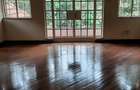 5 Bed Townhouse with En Suite in Rosslyn - 19