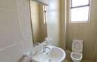2 Bed Apartment with En Suite at Off Dennis Pritt - 9