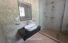 4 Bed House with Garden in Rosslyn - 10