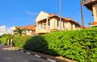 4 Bed Townhouse with En Suite in Nyali Area - 5