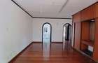 4 Bed Townhouse with En Suite at Riverside Drive - 15