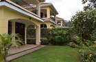 4 Bed Townhouse with En Suite in Lavington - 2