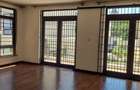 5 Bed Townhouse with En Suite in Kileleshwa - 3