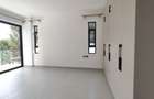 Serviced 3 Bed Apartment with En Suite at Brookside Drive - 15