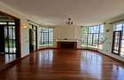 4 Bed Townhouse with En Suite at Off Kiambu Rd - 5