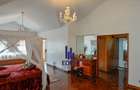 5 Bed Townhouse with En Suite in Lavington - 12