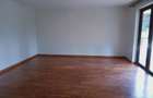 5 Bed Townhouse with En Suite at Lavington - 10