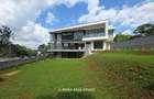 5 Bed House with Garden in Nyari - 2