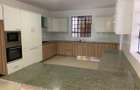 5 Bed House with En Suite in Kitisuru - 3