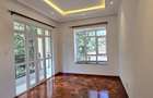 5 Bed Townhouse with En Suite at Lavington Green - 9