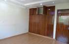 5 Bed Townhouse with En Suite at Mwingi Road - 9