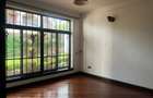 7 Bed House with En Suite in Runda - 13
