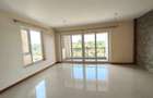 4 Bed Apartment with En Suite at Parklands - 5