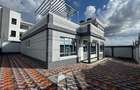 4 Bed House with En Suite in Eastern ByPass - 2