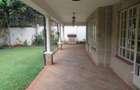 5 Bed Townhouse with En Suite at Lavington - 3