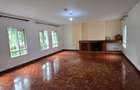 4 Bed House with En Suite at Hill View - 7