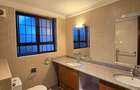 4 Bed Townhouse with En Suite in Runda - 19