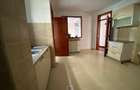 3 Bed Apartment with En Suite at Lavington - 5