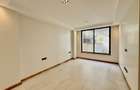 4 Bed Apartment with En Suite in Spring Valley - 7