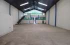5,700 ft² Warehouse with Backup Generator in Industrial Area - 10