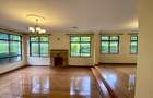 5 Bed Townhouse with En Suite in Lavington - 1