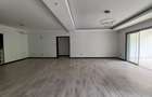 3 Bed Apartment with En Suite at Riverside Drive - 20