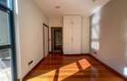 3 Bed Apartment with En Suite in Westlands Area - 12
