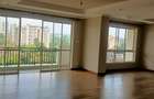 3 Bed Apartment with En Suite in Riverside - 1