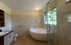 4 Bed House with En Suite in Runda - 5