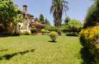 5 Bed House with En Suite at Ridgeways Lane - 17
