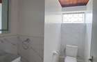 5 Bed House with En Suite at Lavington - 11