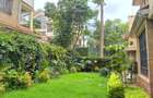 5 Bed Townhouse with En Suite in Lavington - 17