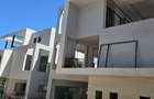 6 Bed Townhouse with En Suite at Lavington Green - 5