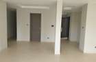 3 Bed Apartment with En Suite in Riverside - 16