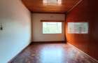 5 Bed House with En Suite in Rosslyn - 14