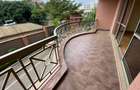 3 Bed Apartment with En Suite in Parklands - 4