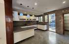 5 Bed Villa with En Suite in Lavington - 11