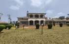 5 Bed House with En Suite in Runda - 8